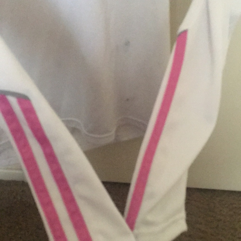 Adidas top - Picture 2 of 3